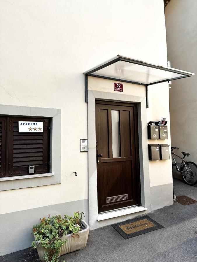 Apartma Jugo كوبر المظهر الخارجي الصورة