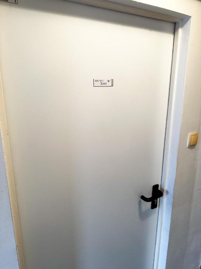 Apartma Jugo كوبر المظهر الخارجي الصورة