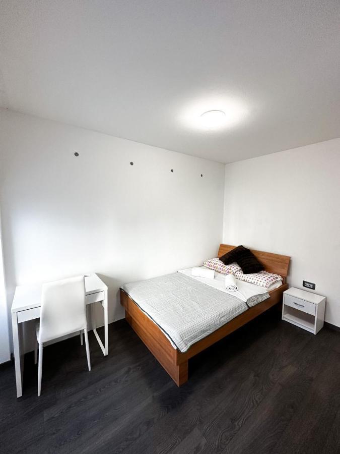 Apartma Jugo كوبر المظهر الخارجي الصورة