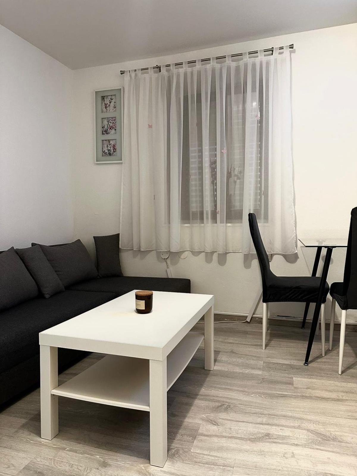 Apartma Jugo كوبر المظهر الخارجي الصورة